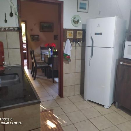 Casa Parque Das Abelhas 蒂拉登特斯 外观 照片